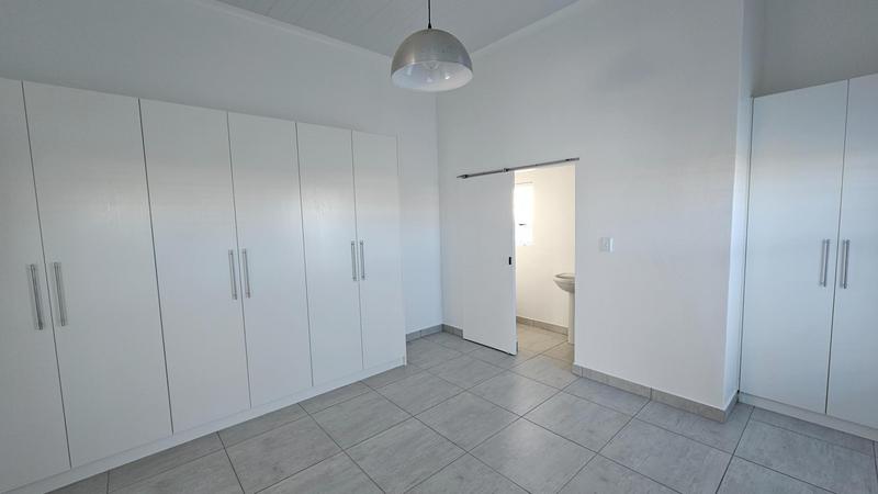 4 Bedroom Property for Sale in Dwarskersbos Western Cape